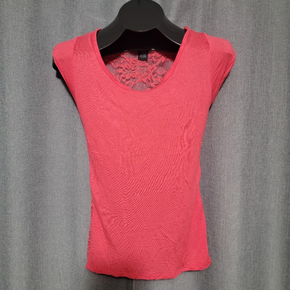 Rue21 Pink Lace Back Short Sleeve Top Small